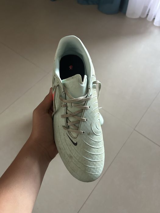 Ghete fotbal nike phantom