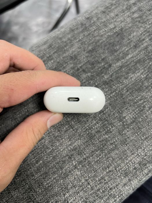 Air pods4 продам оригинал