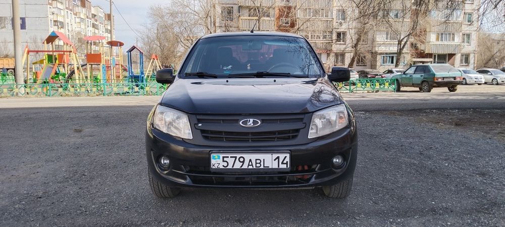 Продам машину ваз гранта