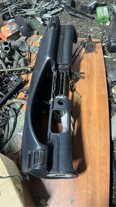 Панель на ауди с4