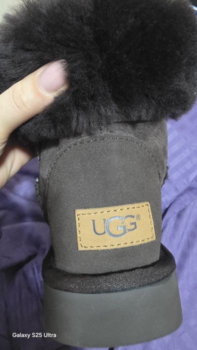 Vând ugg-uri modelul clasic