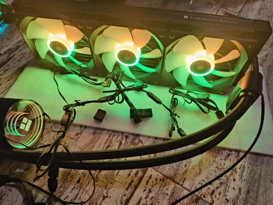 Thermalright Frozen Notte 360 AIO Cooler