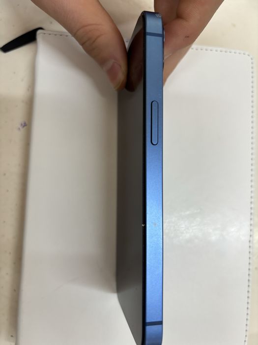 iPhone 13 blue 128gb