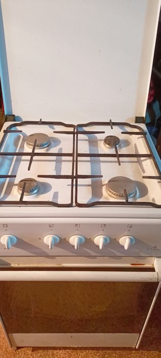 Газ плита Дарина