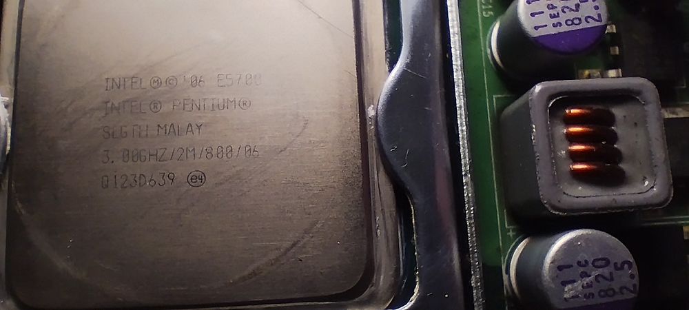 Материнская плата INTEL DDR3