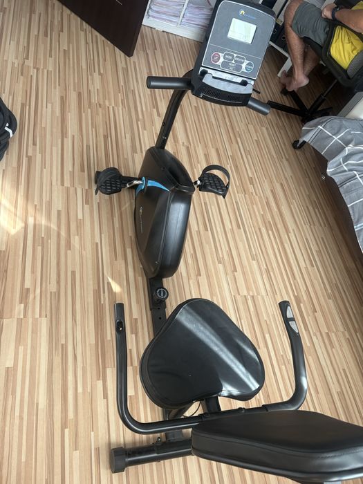 Bicicleta Magnetica orizontala FitTtonic 510R, display, 8 trepte