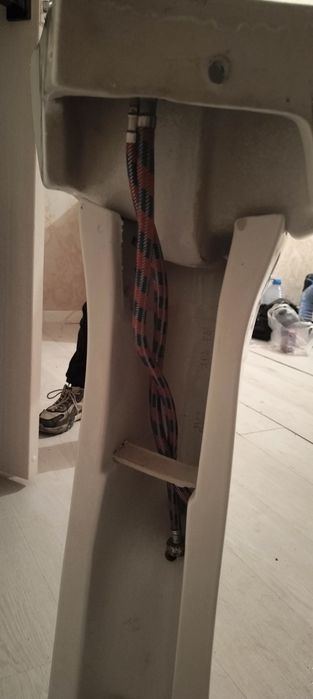 Раковина продам срочно