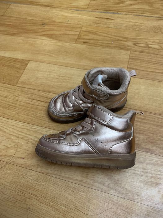 Обуви для девочки