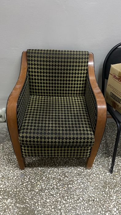 продается стулья б/у