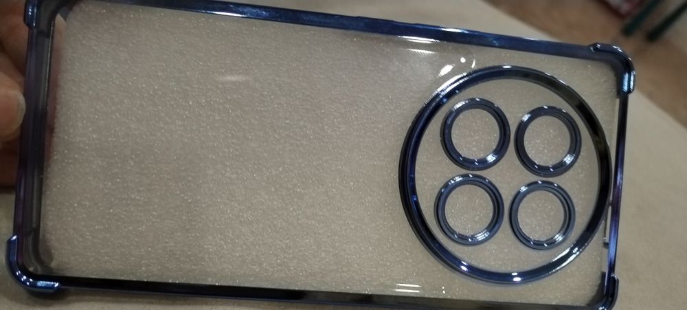 Чехол для honorx9 c продам