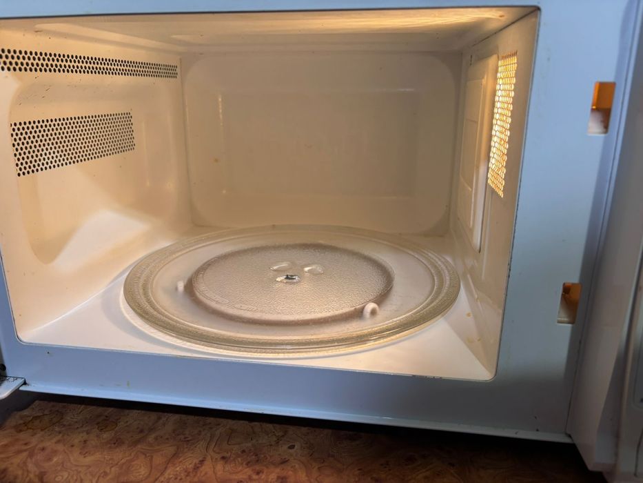 Микроволновая печь