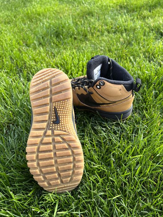 Високи Кецове Nike