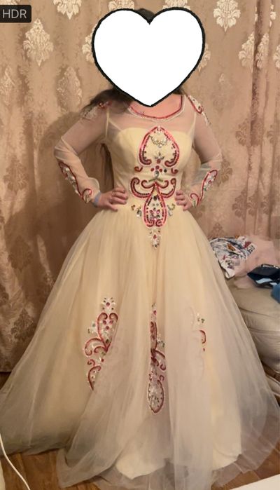 Платье на узату