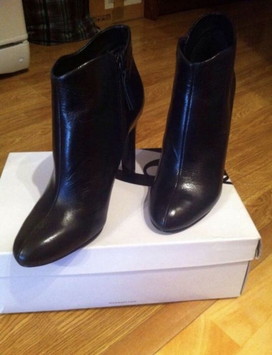 Новые кожаные полуботинки "Nine West"