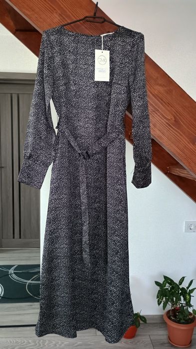 Rochie lunga nouă