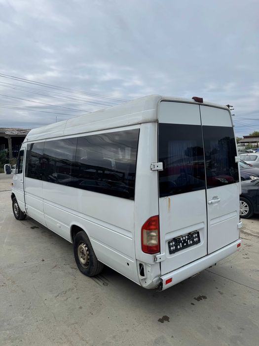 Dezmembrez Sprinter 903 2.2 / 2.7 CDI Euro 3