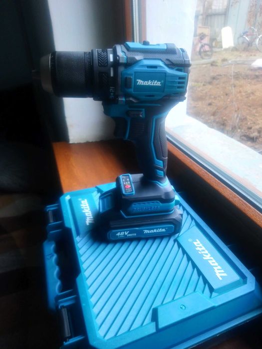 Шуруповерт Makita 48v