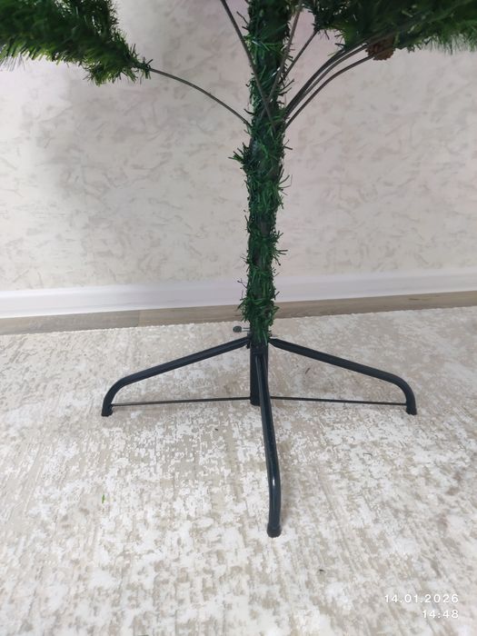 Искусственныая ёлка