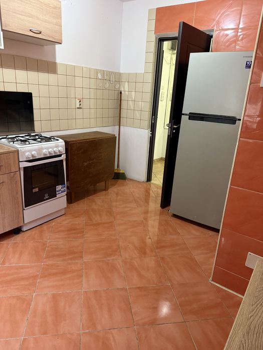 Inchiriere apartament 3 camere