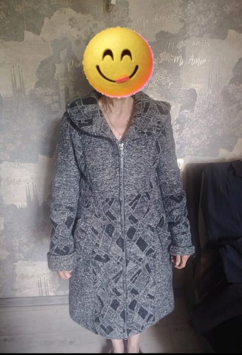 Продам куртку, дубленки и пальто