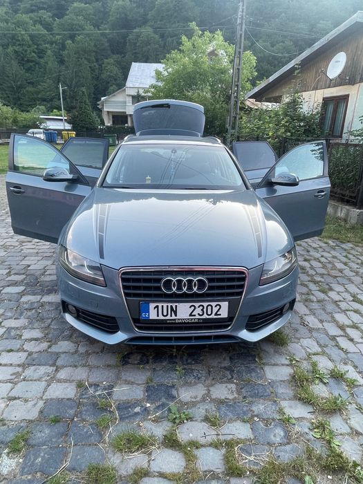 Vând Audi a4 b8 2011