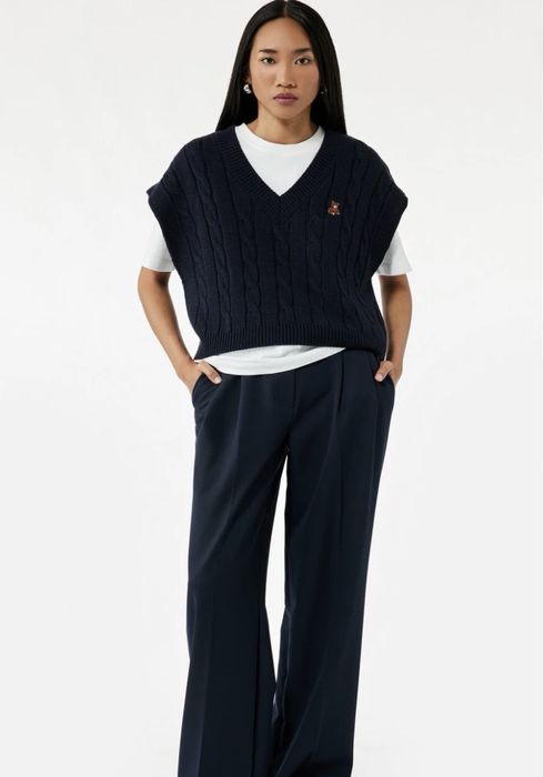 Пуловер Koton.