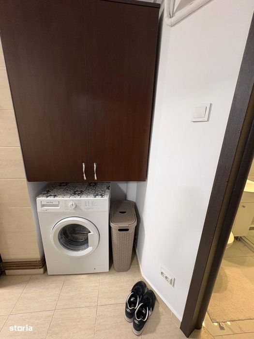 1 cam 33 mp zona garii et2/8 mob si utilat complet  totul nou 380 euro