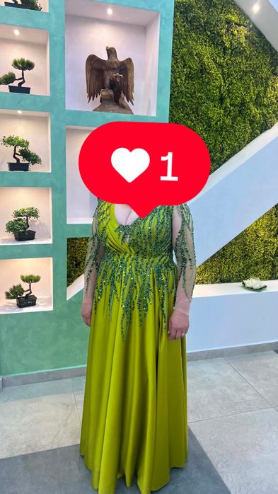 Vand rochie de ocazie