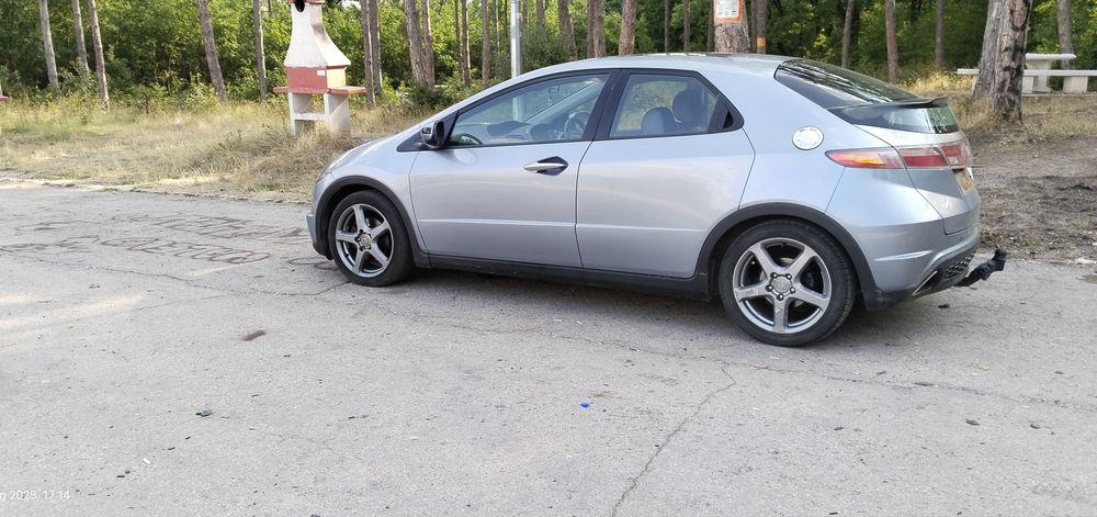 Honda Civic 2.2 i-ctdi 140HP, 2009 Година