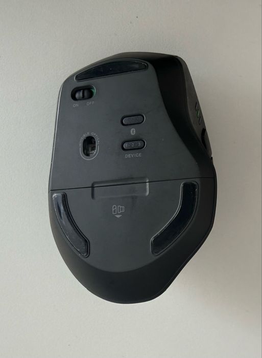 Mouse wireless multi-device Rapoo MT550 negru