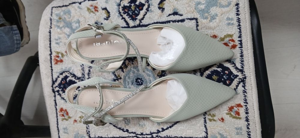 Срочно продам басаножки за 10000тг