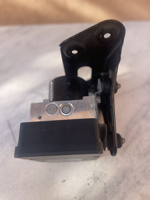 Pompa ABS modul VW Transporter T5 2.0TDi 2010-2017 original din dezmem