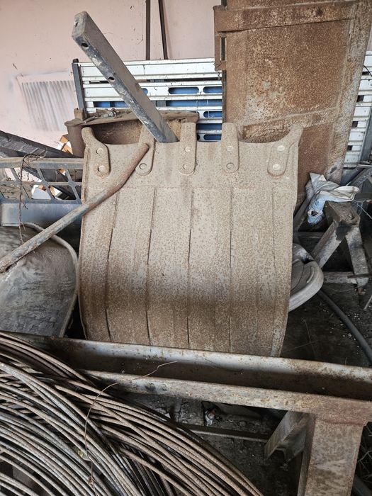 Compactor  ca si nou