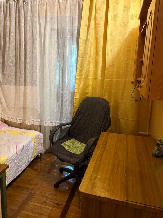 Сдам квартиру на метро Новза