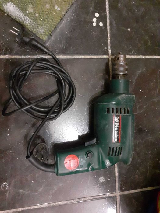 masina de gaurit bormasina profesionala METABO