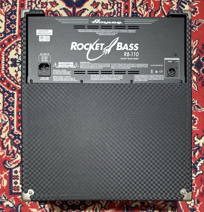 Комбоусилитель бас-гитарный Ampeg ROCKET BASS RB-110, 50Вт