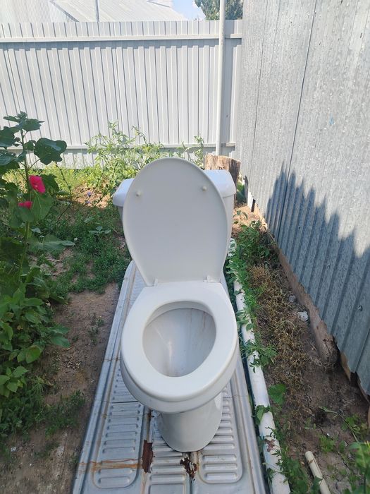 Продам бу унитаз