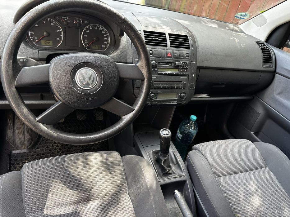 VOLKSWAGEN Polo 2003 — imagine 3