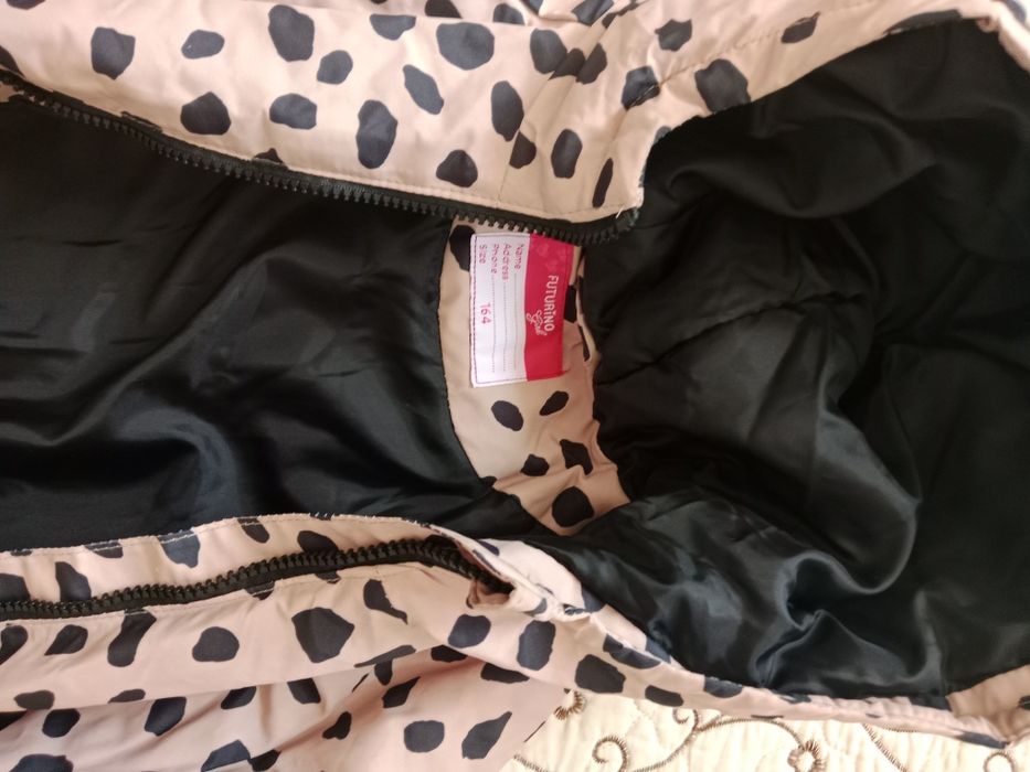 Куртка на девочку