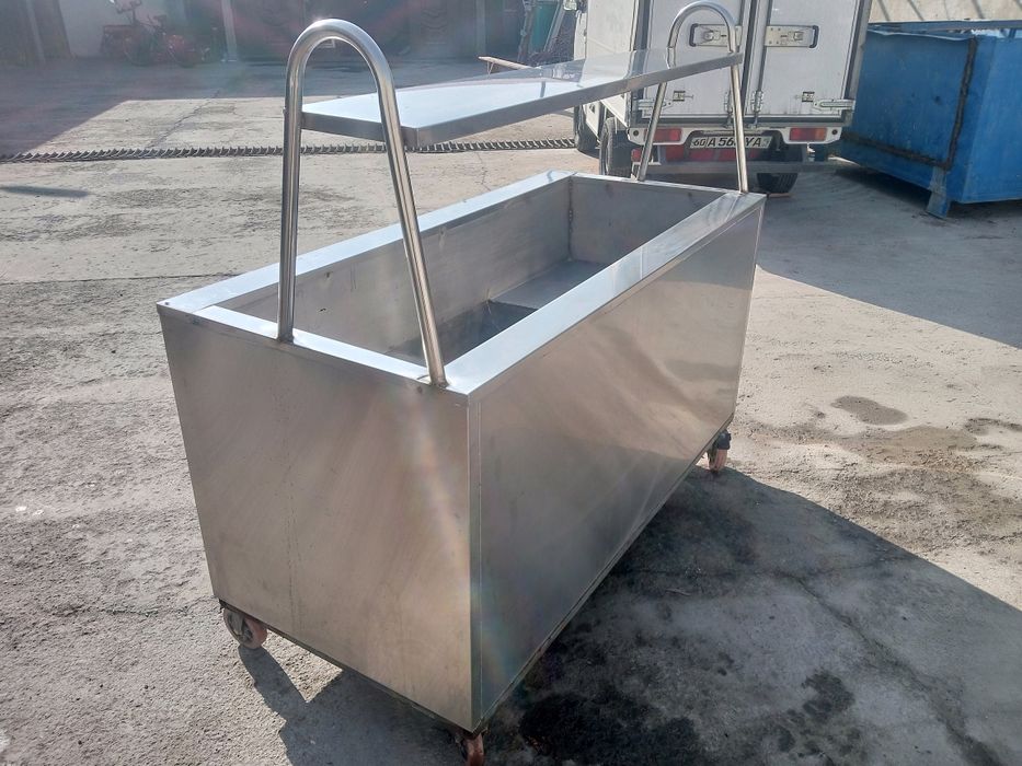 Витрина сотилади