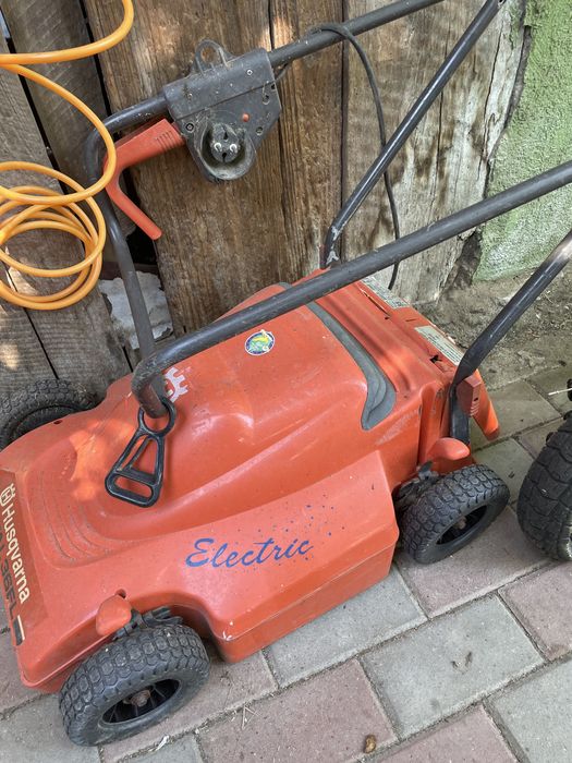 Husqvarna Royal 36FL