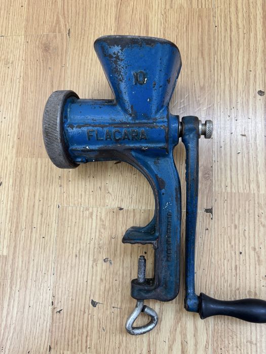 Masina de tocat fonta Flacara