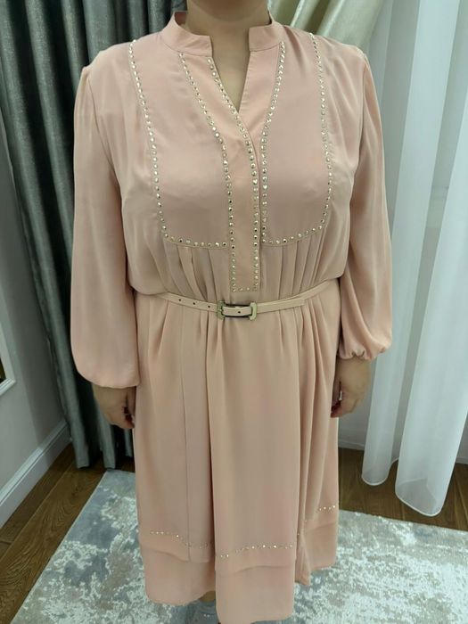 Көйлек сатылады.