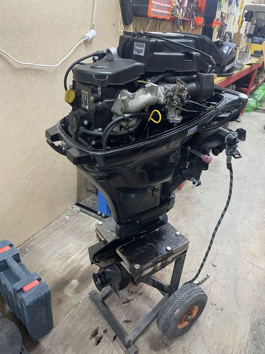 Мотор Mercury f20m