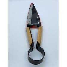 Foarfeca manuala de tuns oi sau capre cu maner de lemn,34 cm,nouă