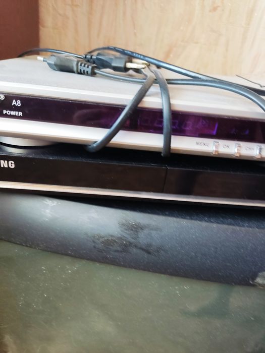 Видеоплеер  б/у Самсунг