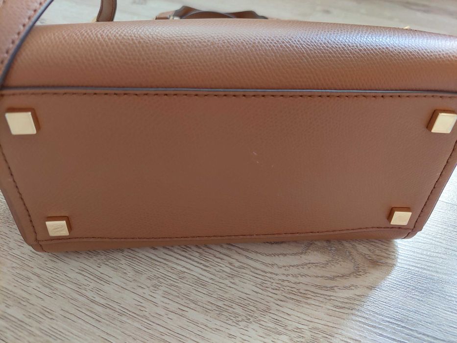 Дамска чанта Michael Kors