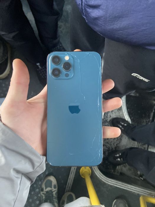 Айфон 12 про макс