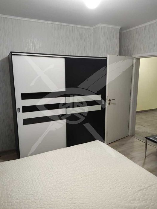 Тристаен апартамент в кв. Изток, град Перник № 100112