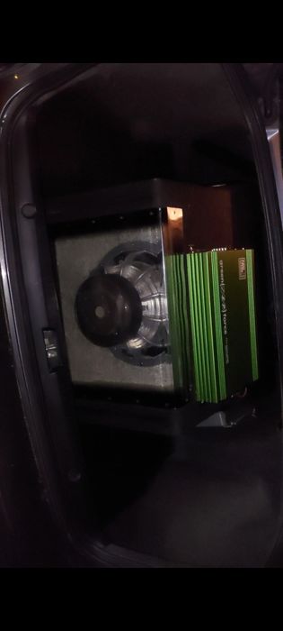 Montaj subwoofer,boxe auto